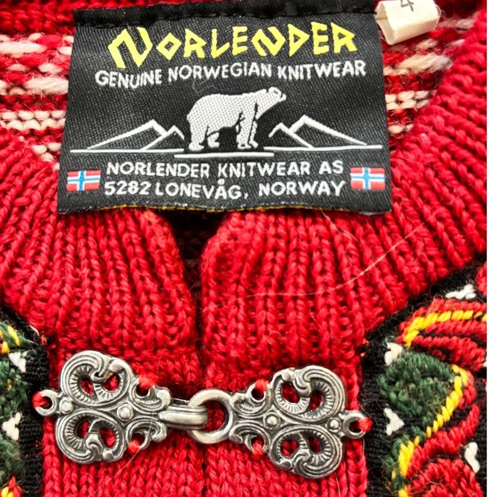 Norlender Norwegian Knit Sweater Kids 4 Red Good Fair Isle Wool Pewter Clasps